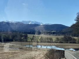 Just off the Square... Ballater, appartement in Ballater
