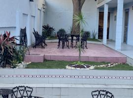 Casa Almar, hotel cerca de Laguna Del Carpintero, Tampico