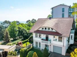 Panoramablick _ Heringsdorf、ヘリングスドルフのコテージ