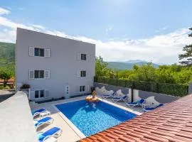 VILLA STARS HILL WITH HEATING POOL and JACUZZI - MAKARSKA