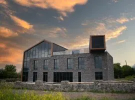Kaghni Hotel