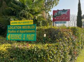 Le Piquet Résidence-Pavillon, casa vacanze a Cazaubon