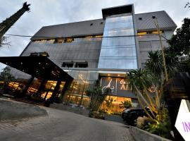 Amaroossa Cosmo Jakarta โรงแรมที่Cilandakในจาการ์ตา