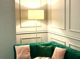 Velvet Home