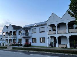 Die Herberge, hotel em Podersdorf am See