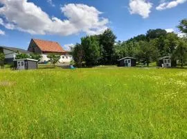Camping Weides Campinghütten, Stellplätze für Camper, Wohnmobil, eigenes Zelt