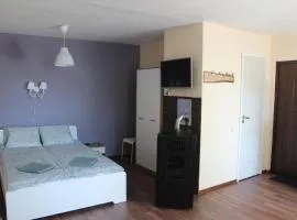 White box apartment