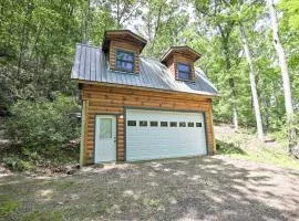 Secluded Murphy Cabin with Fire Pit and Creek Access!