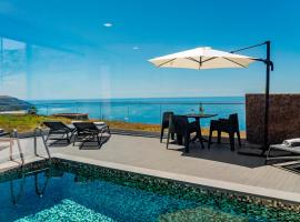 OurMadeira - Villa Tranquility, peaceful: Calheta'da bir havuzlu otel