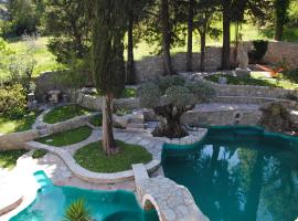 Villa Old Mill, cottage in Herceg-Novi