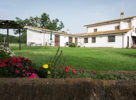 Agriturismo il Poggio, casa de campo en Vetralla