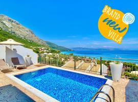 Luxury Villa Akti Barbati 2 with private pool, hotel with parking in Ano Pyrgi