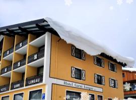Hotel Lungau, hotel in Obertauern