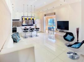 Luxury apartment in the heart of the German colony, hotel v destinaci Jeruzalém