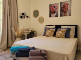 Christina's Holiday House with Garden