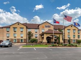 Comfort Inn & Suites Mansfield, hotell i Mansfield