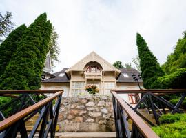 Hotel Tókert Szálloda és Étterem, hótel í Lillafüred