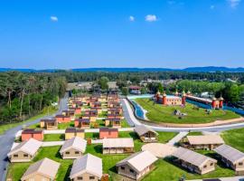 Safariland Stukenbrock Erlebnisresort, luxury tent in Schloß Holte-Stukenbrock