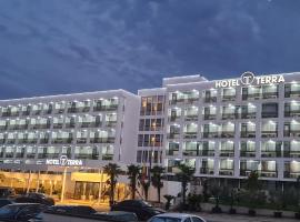 Hotel Terra, hotell i Neptun