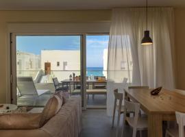 Thetis Beach Suites, cheap hotel in Kokkinos Pirgos