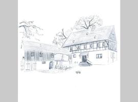 Mothsgut - moderne Ferienwohnung auf dem Bauernhof im Erzgebirge, ξενοδοχείο σε Oelsnitz