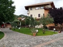 B&b kabbala club