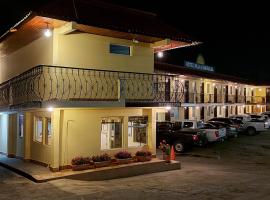 Hotel y Restaurante Villa Esmeralda, Hotel in Quetzaltenango