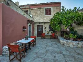 Cretan Traditional Home、ティリソスの別荘