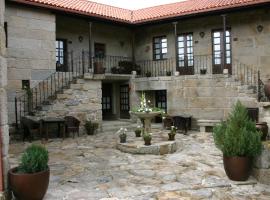 Casa Rousia, Cottage in Baltar