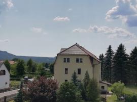 Ferienwohnung Wanderglück, hotel in Rathmannsdorf