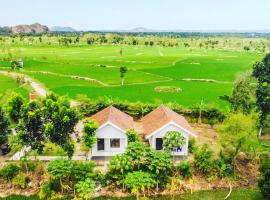 Tommy Homestay, holiday rental in Plambi