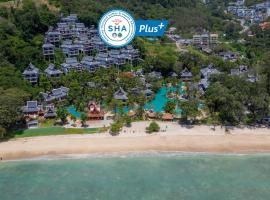 Thavorn Beach Village Resort & Spa Phuket，卡馬拉海灘的度假村