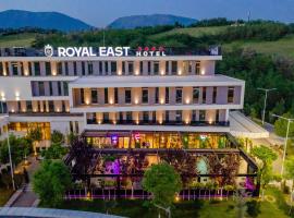 Royal East Resort, hotel v destinaci Tirana