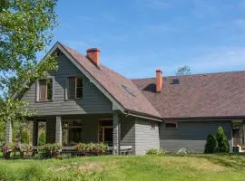 Guest House Pītagi