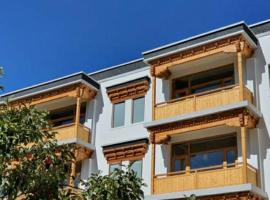 Hotel Amanthi Ladakh, hotel near Kushok Bakula Rimpochee Airport - IXL, 