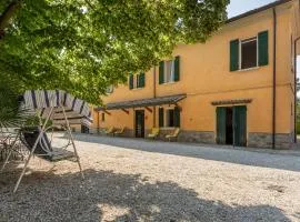 Podere Terrerosse con piscina nell'entroterra di Rimini