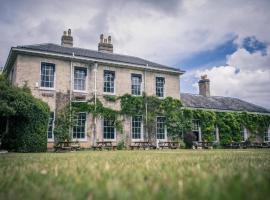 Caistor Hall, hotel perto de Golf At Dunston Hall, Norwich