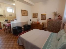Appartamento "Da Mamma Agnese", hôtel à Gorgonzola près de : Villa Pompea