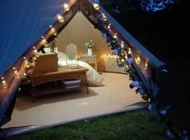 The Homestead, luxury tent in West Parley