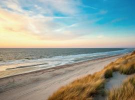 Strandhuis Everts、エグモント・アーン・ゼーのホテル