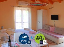 Studio Apartment Volta, ξενοδοχείο σε Crveni Vrh