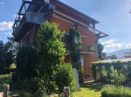 MILLIEs hosting - Familienurlaub mit Hund in Kärnten, hotel v destinaci Sankt Paul im Lavanttal