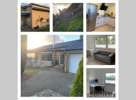 Near &bdquo;Hamburg summer lounge&ldquo; cozy sunny green, chalet de monta&ntilde;a en Quickborn