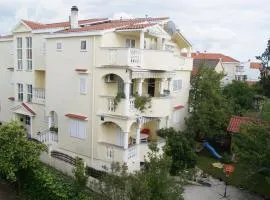 Apartments Marta - Zadar - near the sea