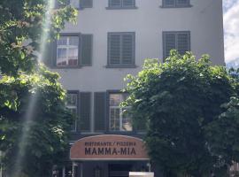 Haus zur Eiche Private 1 Zimmerstudios, hotel in Chur