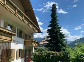 Appartments Hilber, hotel in Brunico