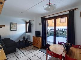 APPARTEMENT MONTRIOND - PROCHE MORZINE - PROCHE PISTES DE SKI - Orée de Morzine 6C, hotel in Montriond