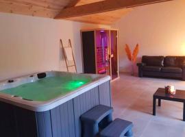 Magnifique maison ardennaise avec Sauna & Jacuzzi, ξενοδοχείο με σπα σε Houffalize