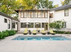 4 stars hotel in Charlottesville