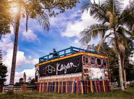 Casa Kayam Hostal y Residencia Artística, hotel en Guatapé